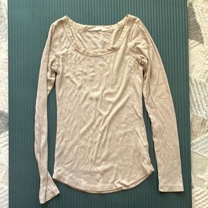 H&M Tan Fitted TShirt